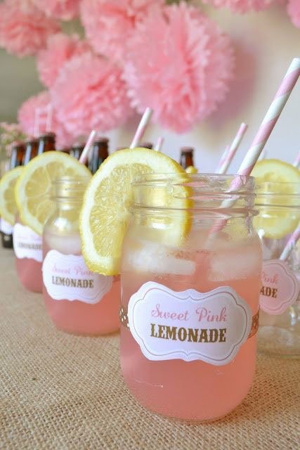 limonade-rose-dans-mason-jar